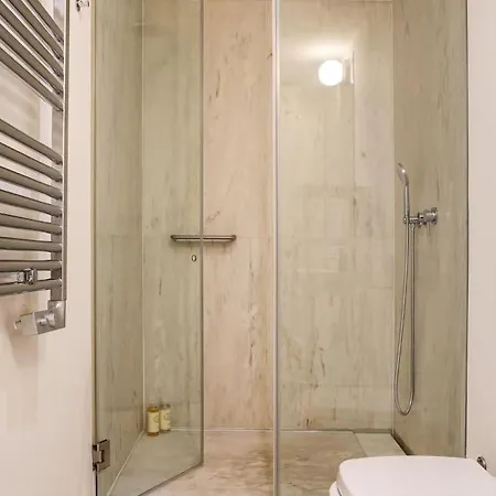 Portucale ! Combro Urban Loft Apartment Lisbon