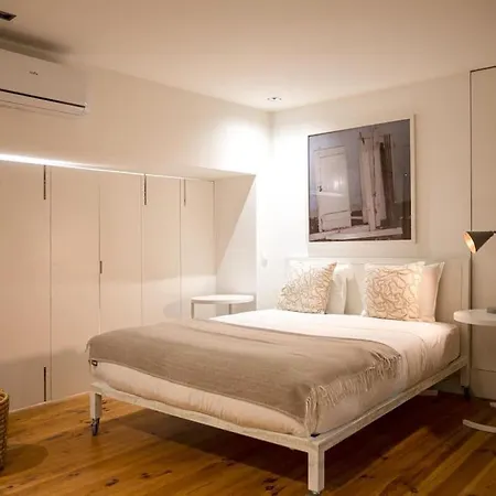 Portucale ! Combro Urban Loft Apartment *